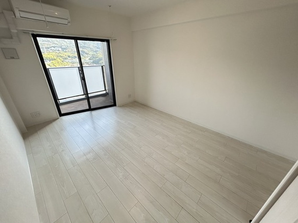 (5/22) 居室・リビング (5/22) 居室・リビング