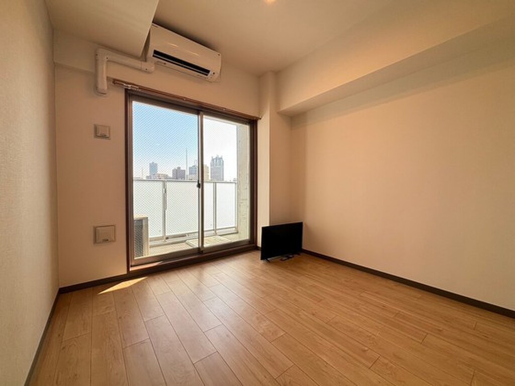 (2/20) 居室・リビング (2/20) 居室・リビング