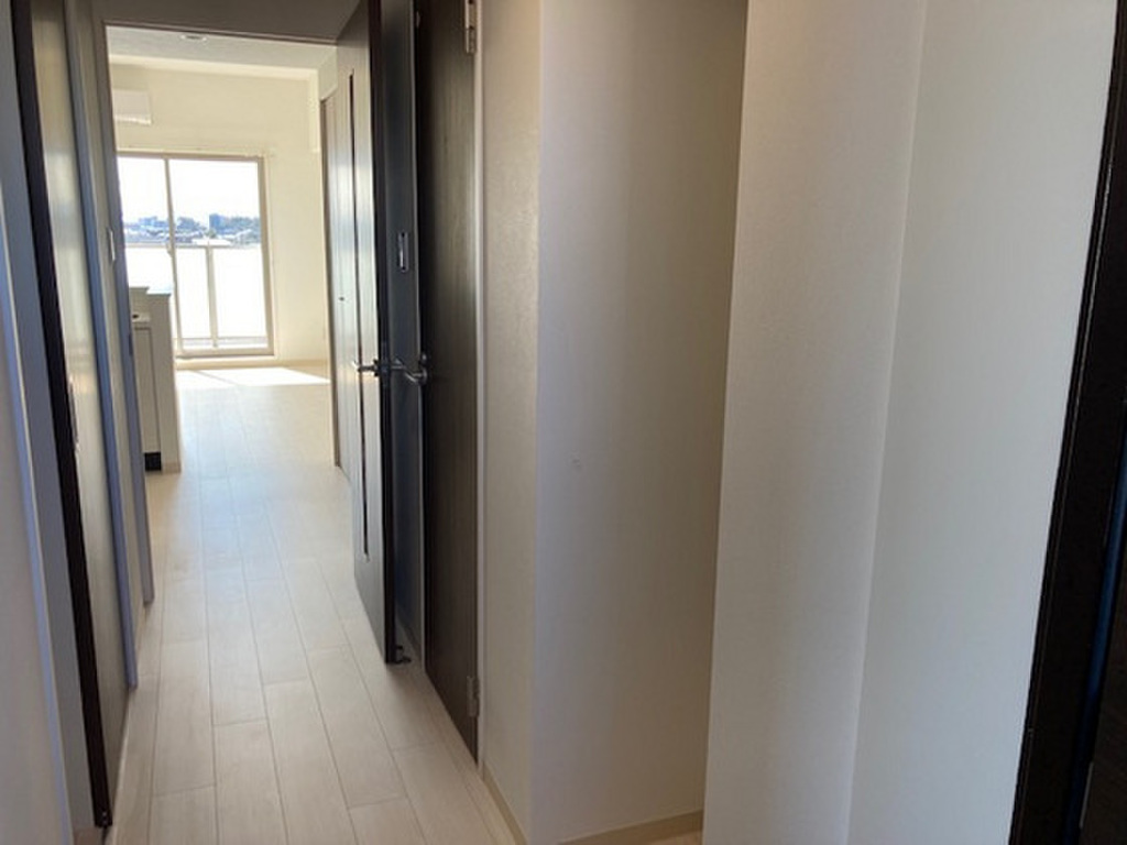 (9/17) 玄関 (9/17) 玄関