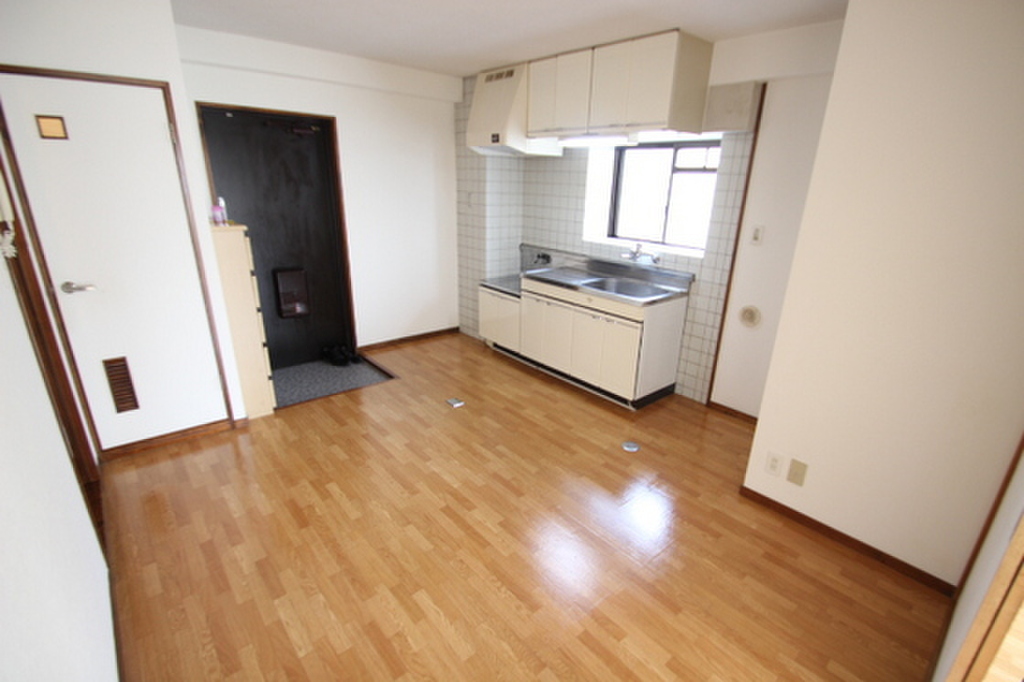 (2/25) 居室・リビング (2/25) 居室・リビング