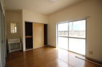 レジデンス伊島A