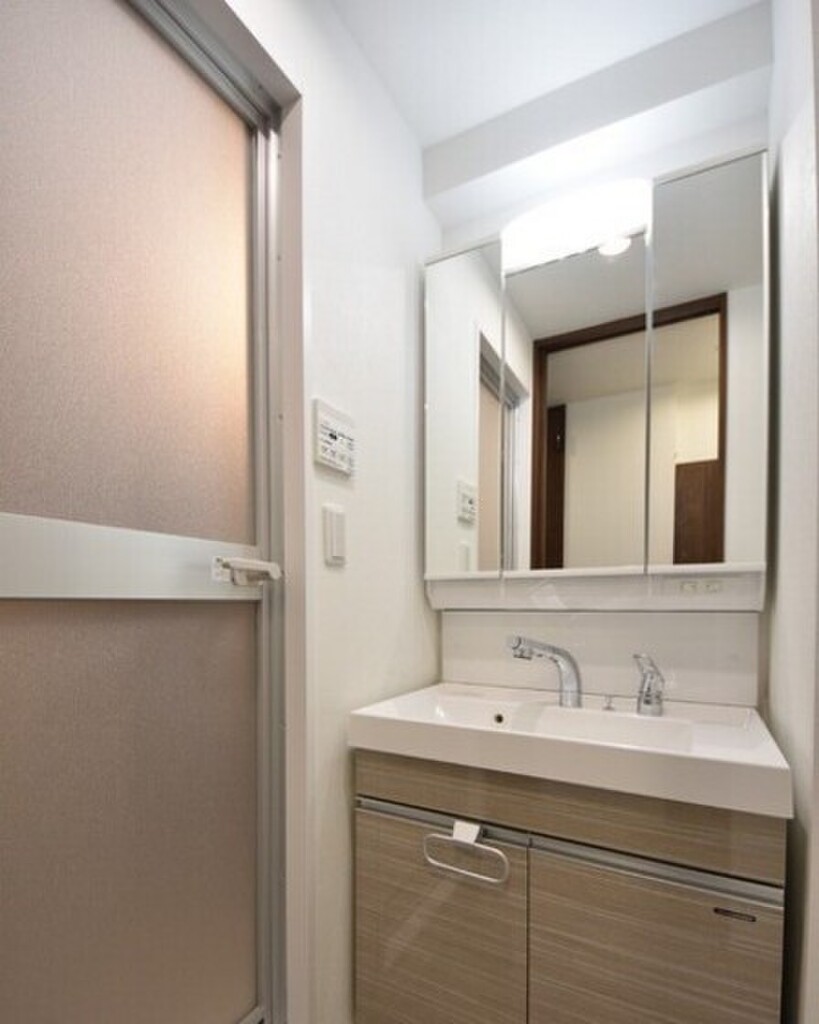 (8/20) 洗面所 (8/20) 洗面所