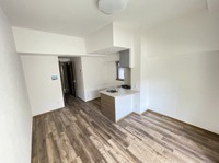 Der Glanz. Y2比治山