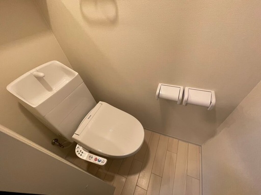 (5/23) トイレ (5/23) トイレ