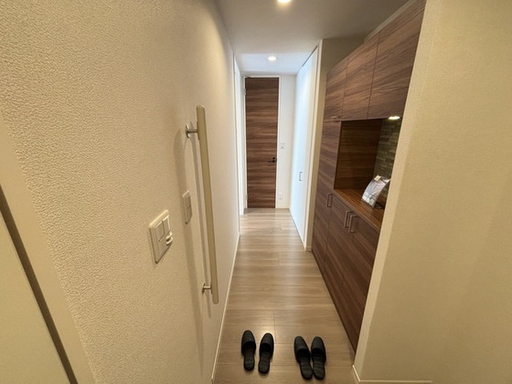 (10/21) 玄関 (10/21) 玄関