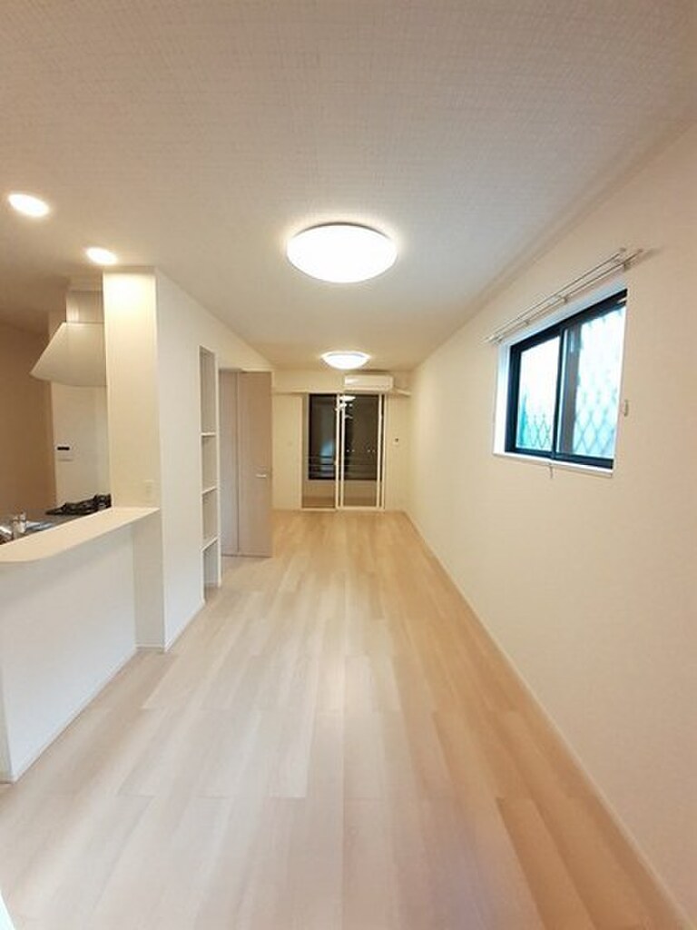 (2/19) 居室・リビング (2/19) 居室・リビング