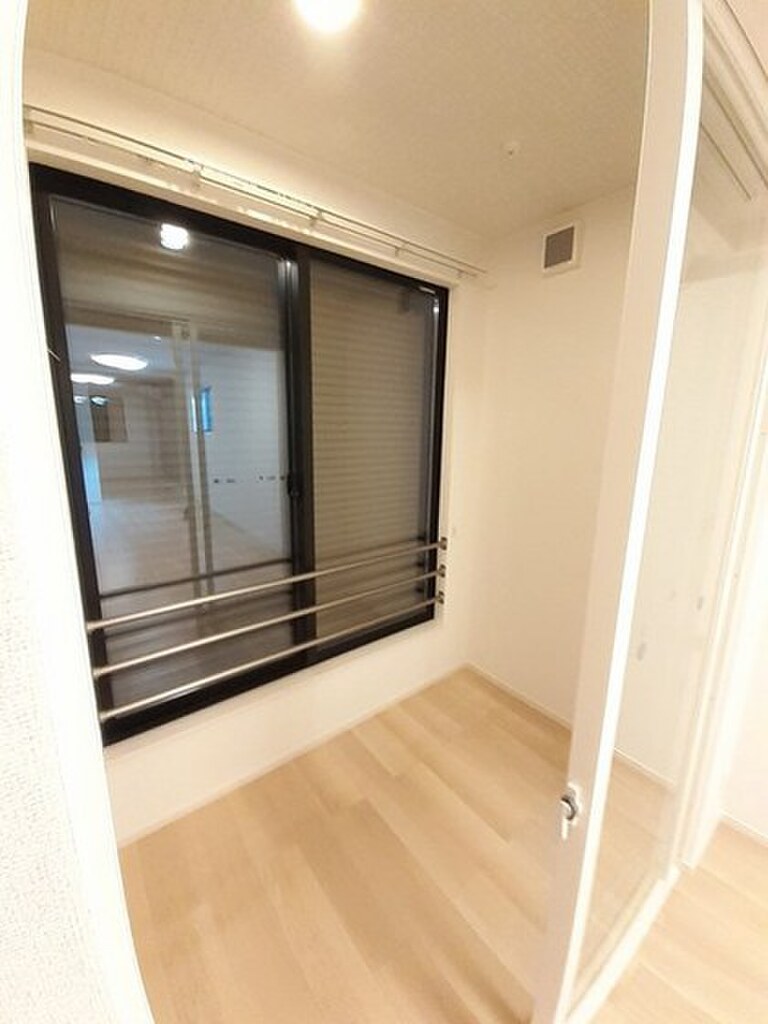 (8/19) バルコニー (8/19) バルコニー