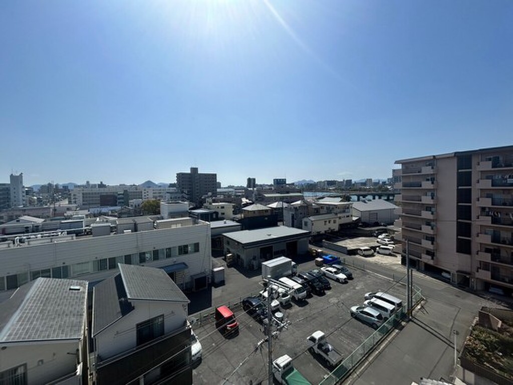 (12/21) 眺望 (12/21) 眺望