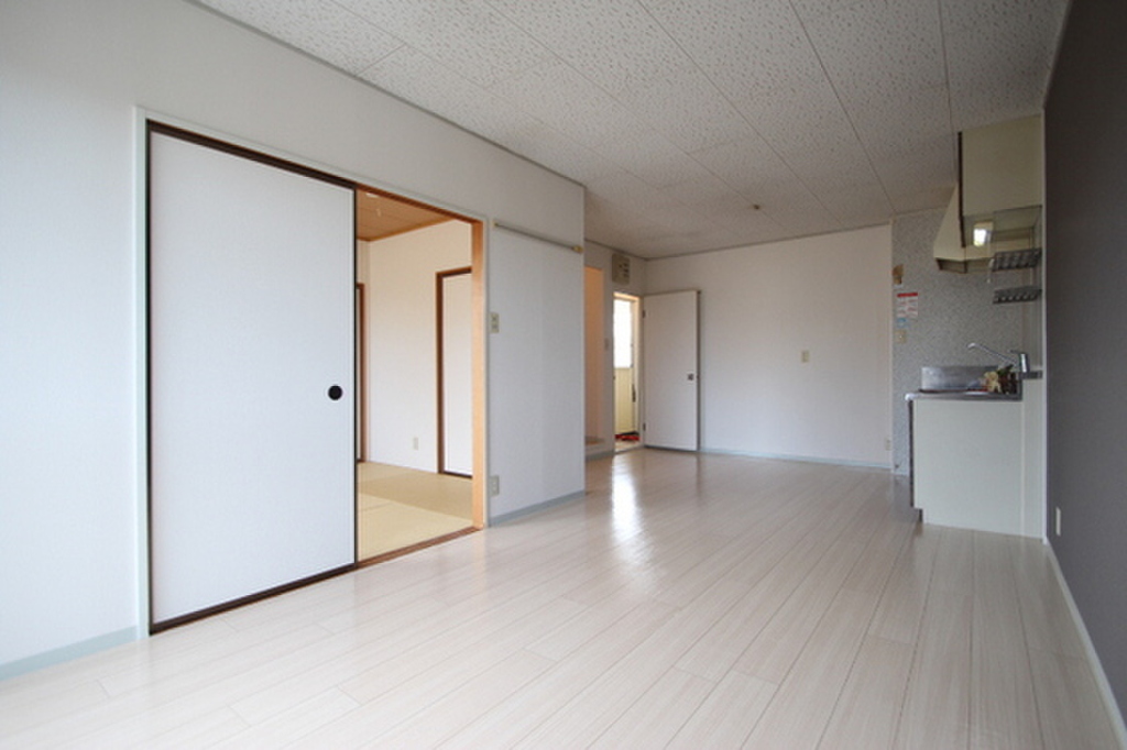 (2/14) 居室・リビング