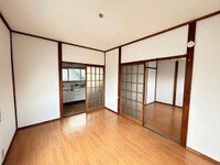 戸花ビル