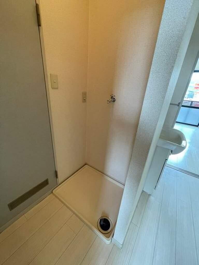 (13/17) ※他号室の写真です (13/17) ※他号室の写真です