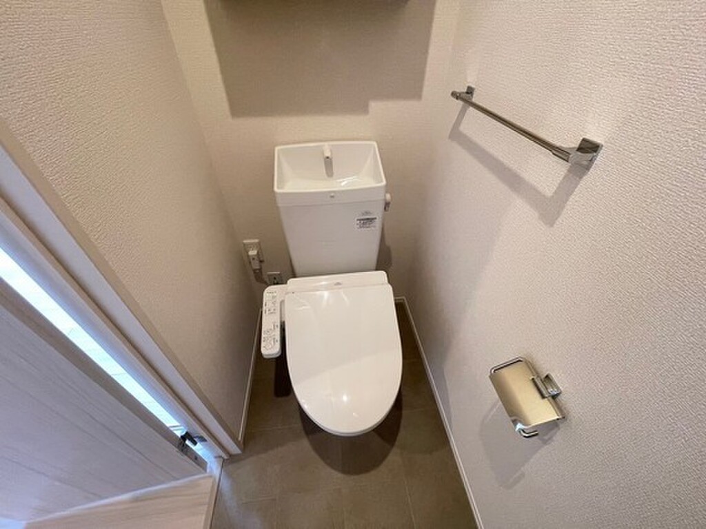 (5/22) トイレ (5/22) トイレ