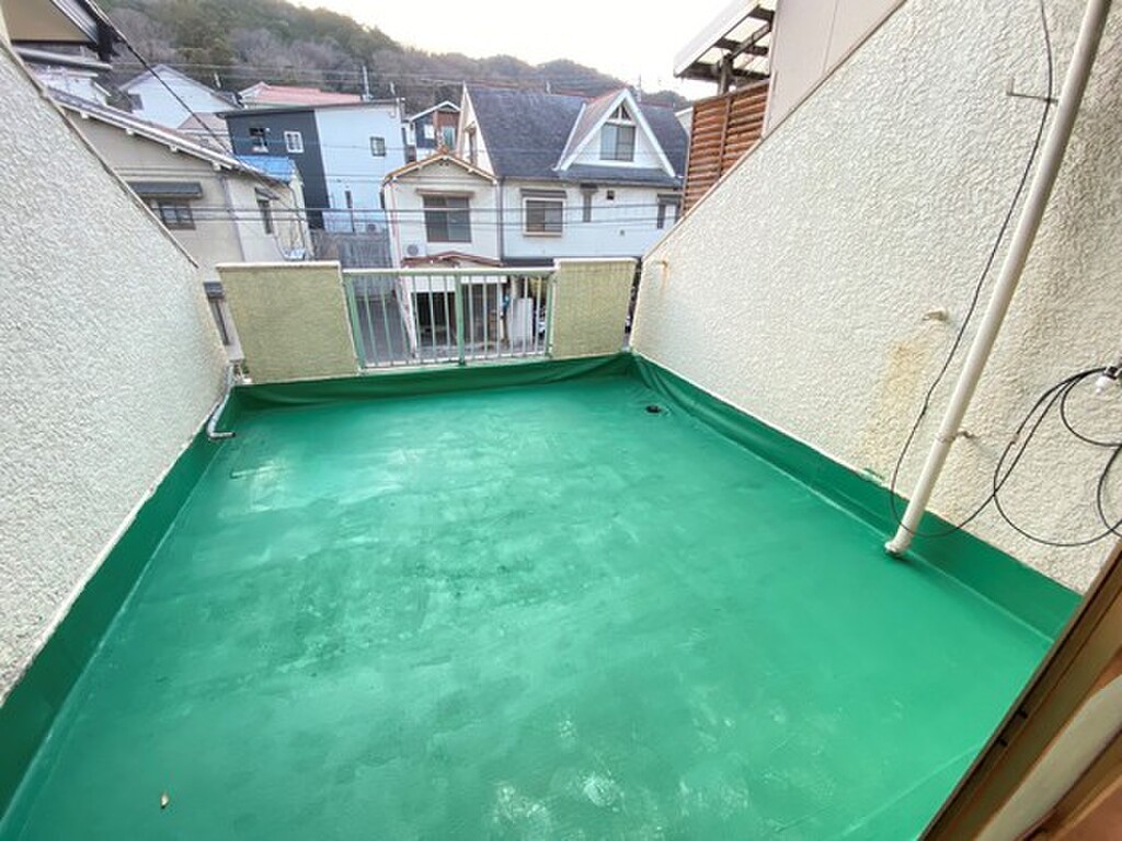 (10/15) バルコニー (10/15) バルコニー