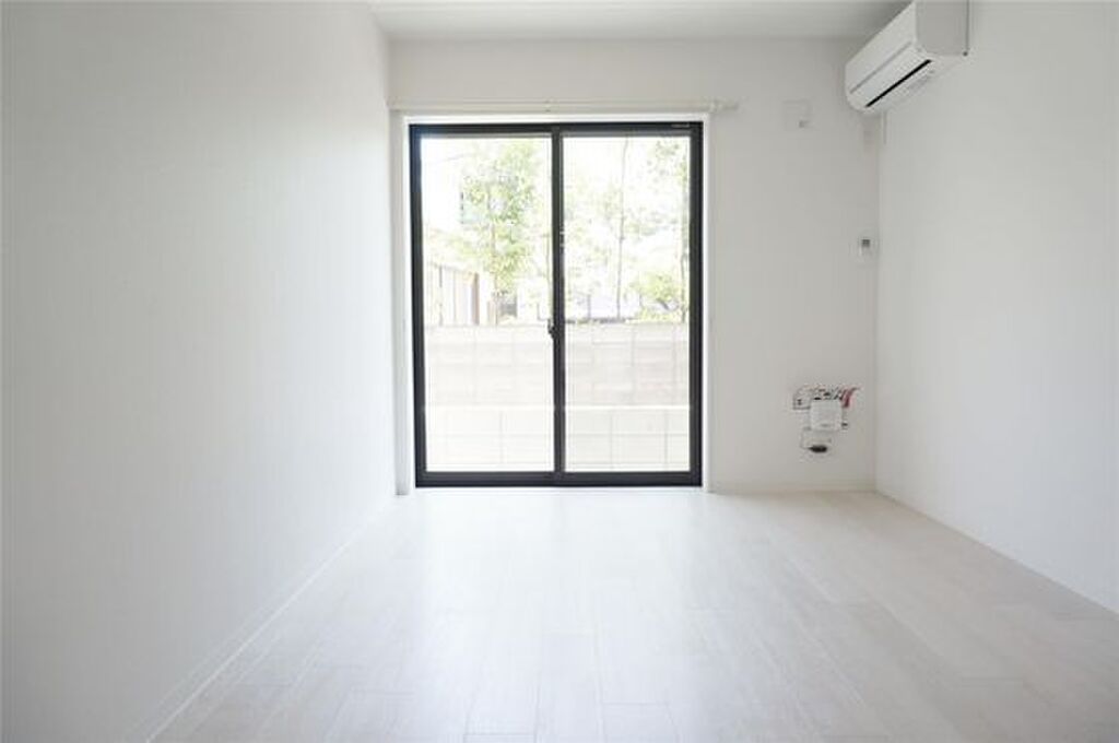 (2/14) 居室・リビング