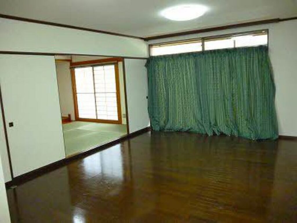 (2/21) 居室・リビング (2/21) 居室・リビング