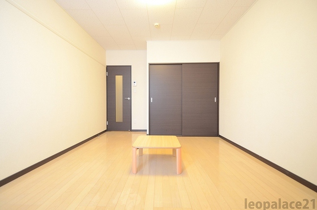 (2/14) 居室・リビング (2/14) 居室・リビング