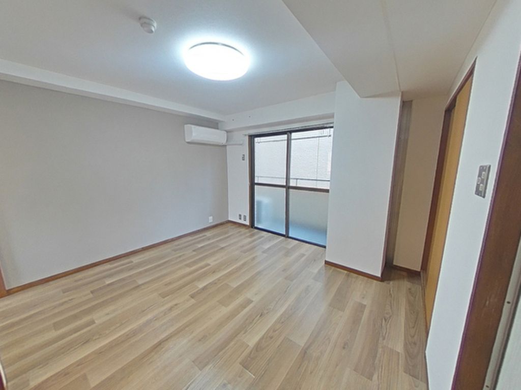 (2/23) 居室・リビング (2/23) 居室・リビング