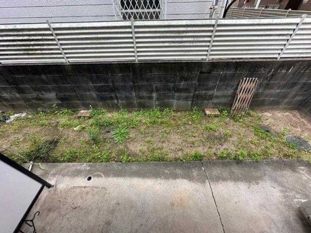 (8/19) バルコニー