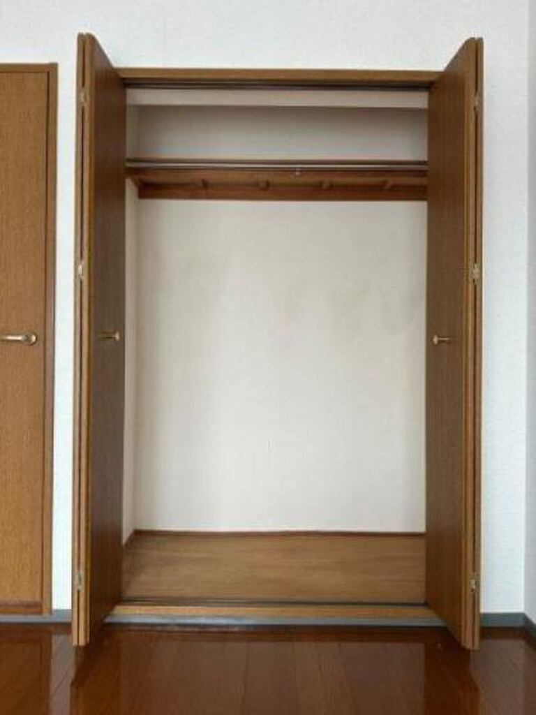 (16/24) 収納 (16/24) 収納