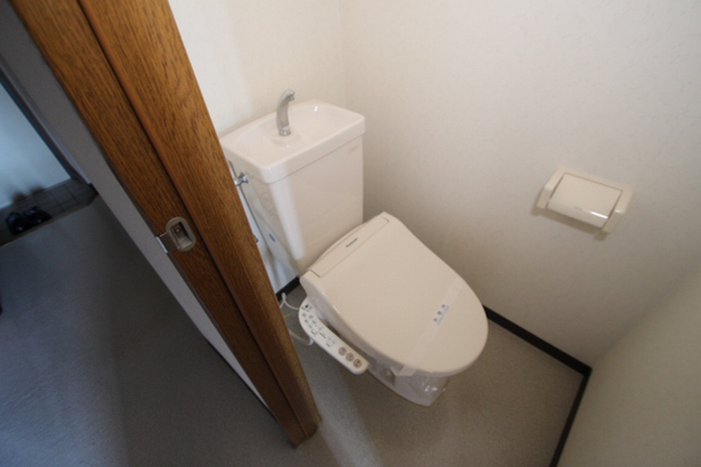 (5/25) トイレ (5/25) トイレ