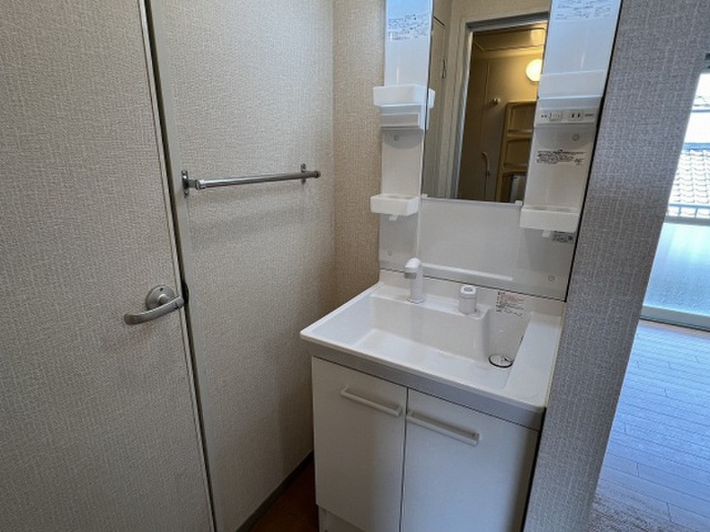 (6/18) 洗面所 (6/18) 洗面所