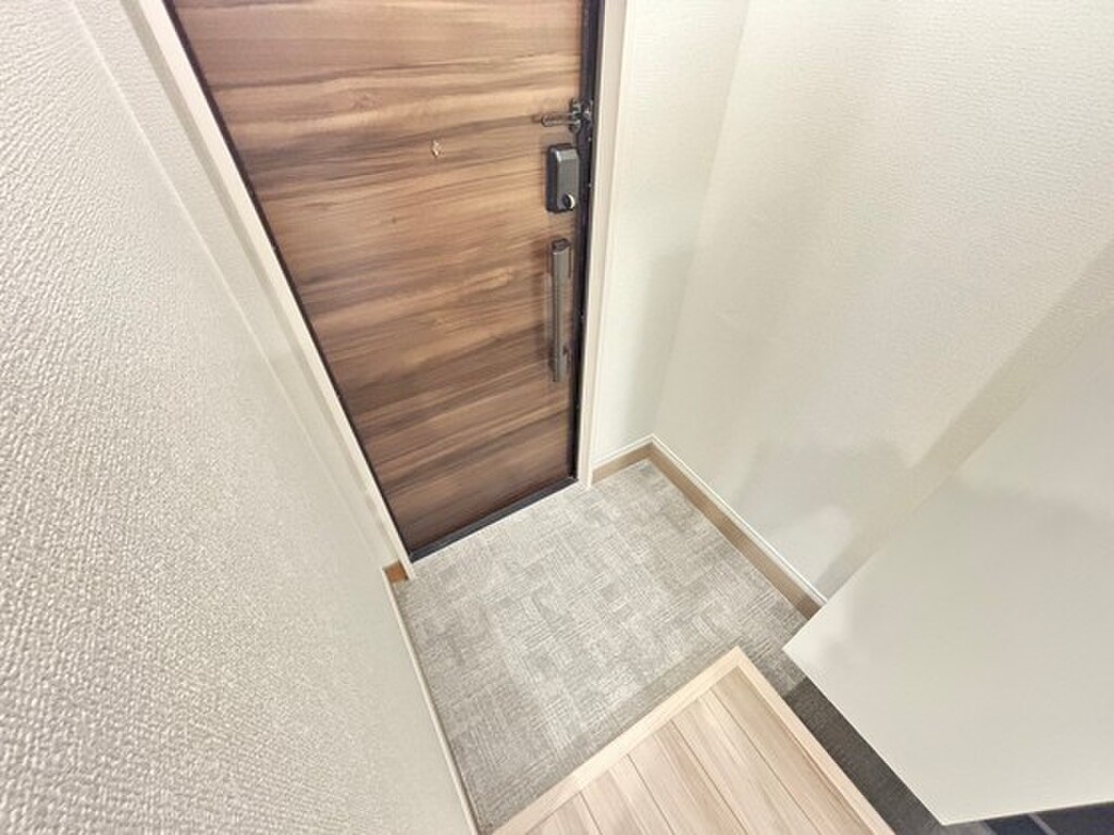 (9/22) 玄関 (9/22) 玄関