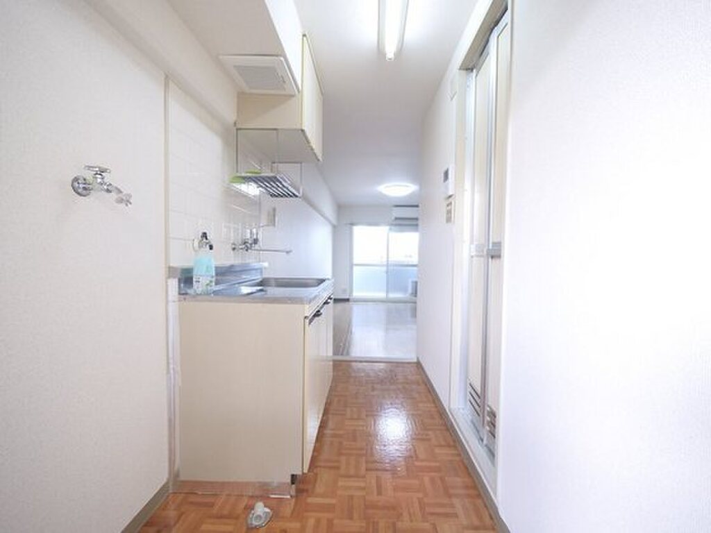 (7/13) ※他号室の写真です (7/13) ※他号室の写真です