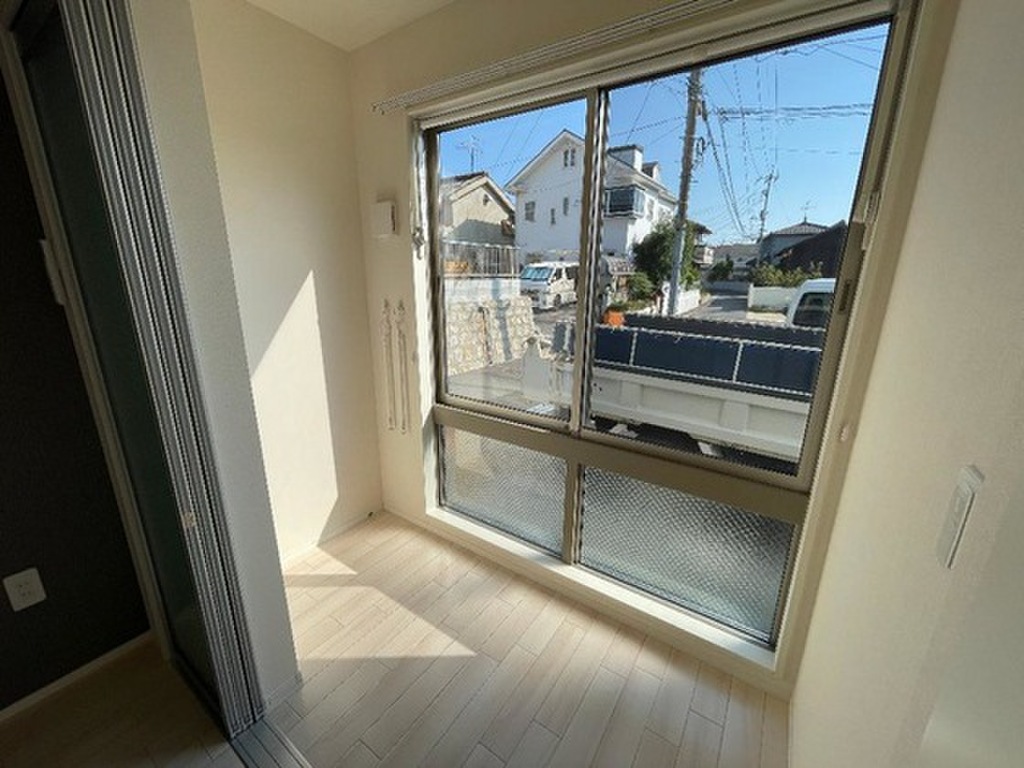 (13/17) ※他号室の写真です (13/17) ※他号室の写真です