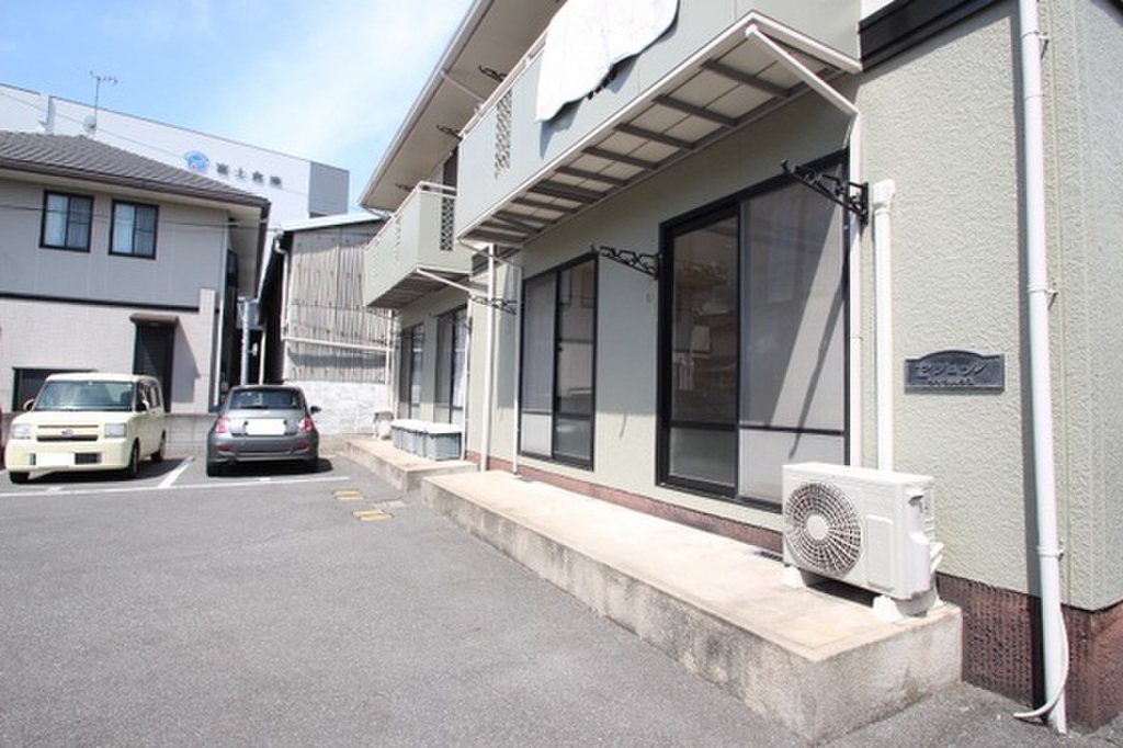 (13/27) 庭 (13/27) 庭