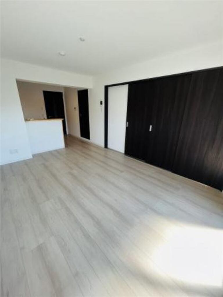 (2/20) 居室・リビング (2/20) 居室・リビング