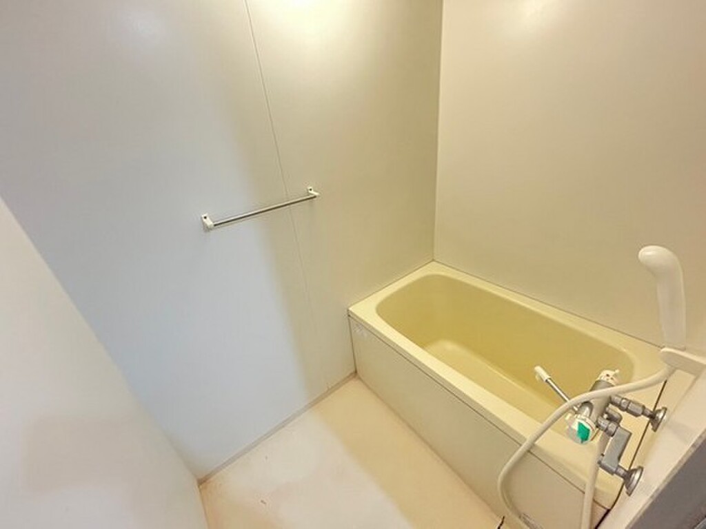 (4/24) バス (4/24) バス