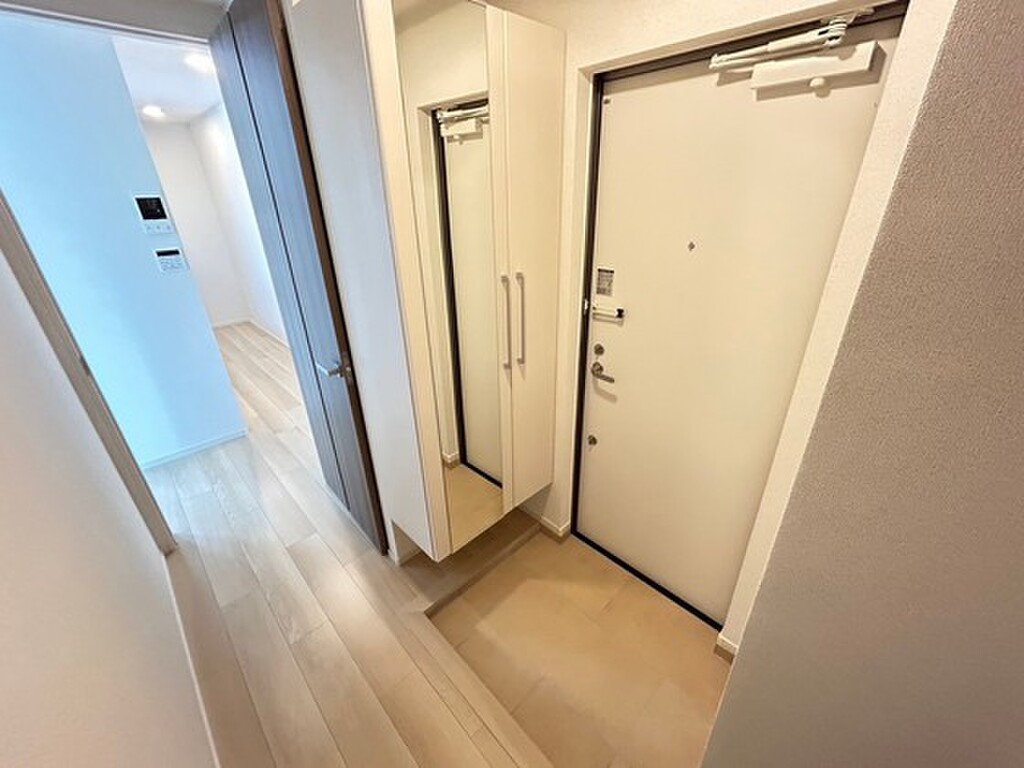 (10/22) 玄関 (10/22) 玄関