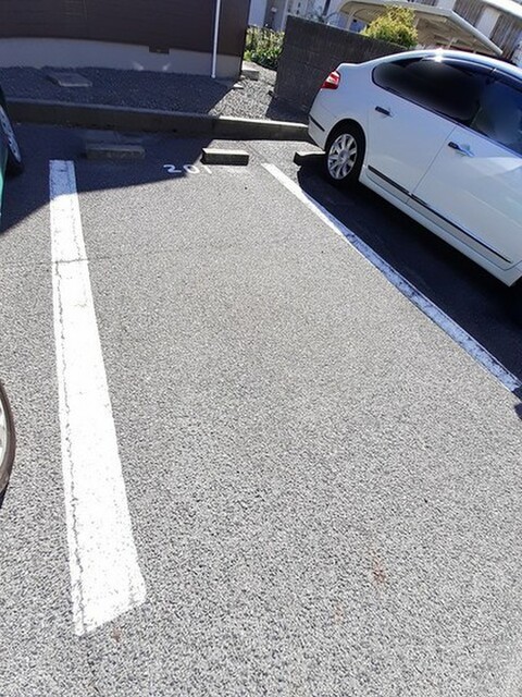 ドミール北小路