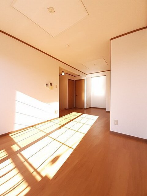 ドミール北小路