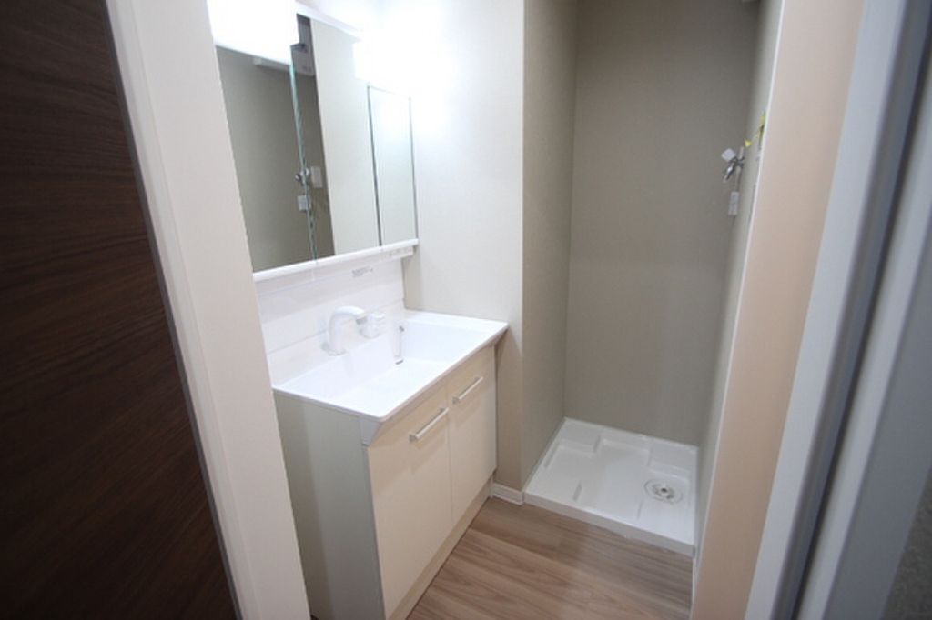 (6/18) 洗面所 (6/18) 洗面所