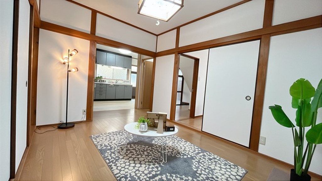 (6/27) 居室・リビング (6/27) 居室・リビング