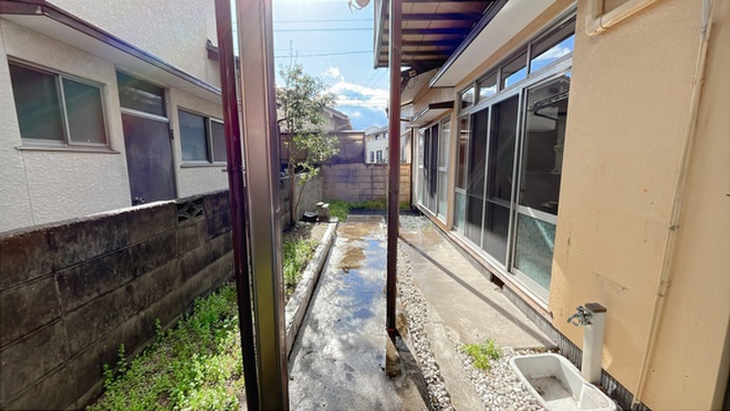 (13/27) 庭 (13/27) 庭