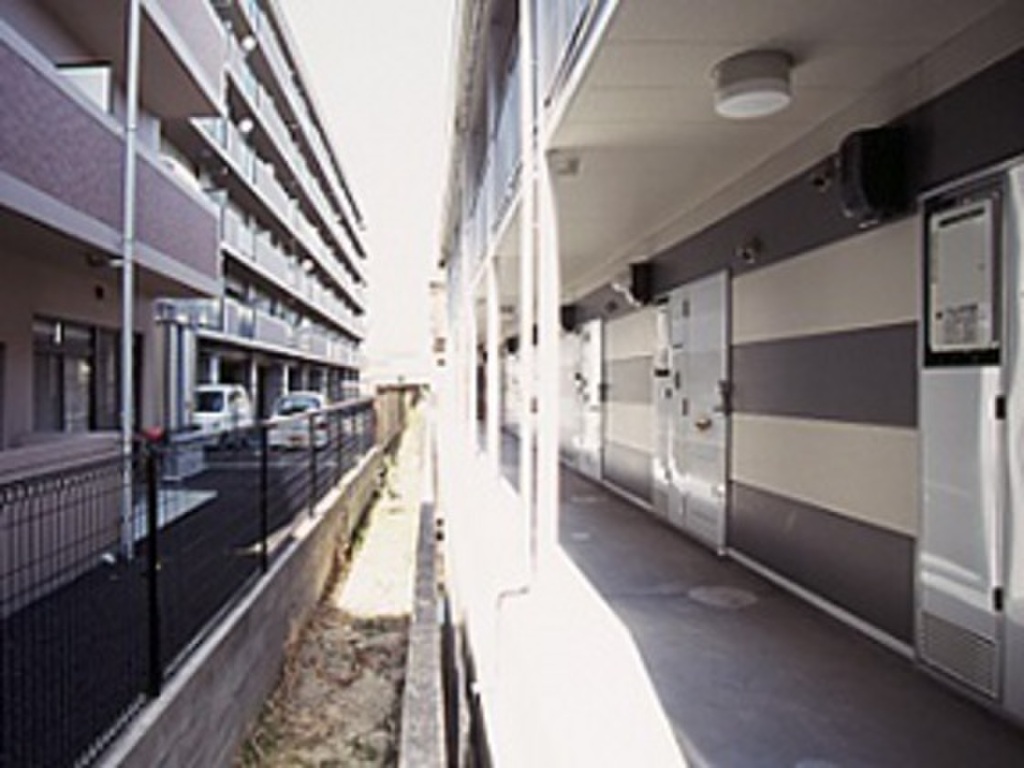 (12/23) 玄関 (12/23) 玄関