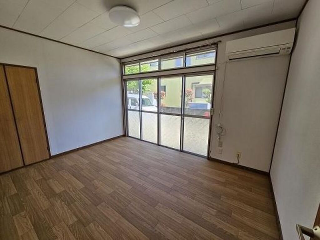 (2/15) 居室・リビング