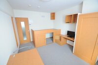 レオパレスアステカ