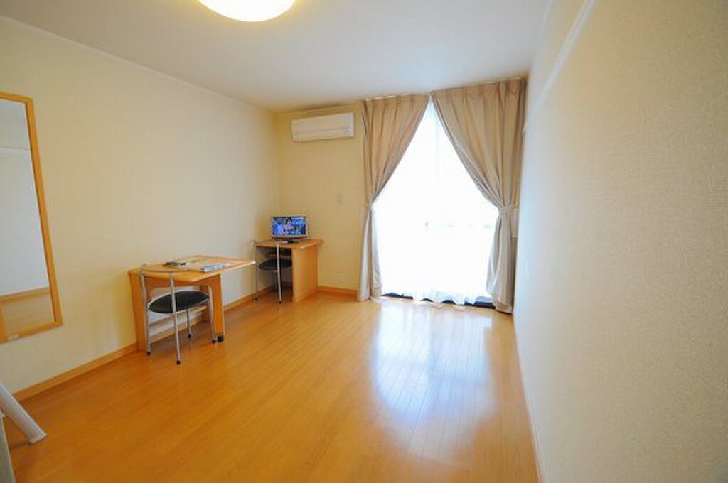 (2/18) 居室・リビング