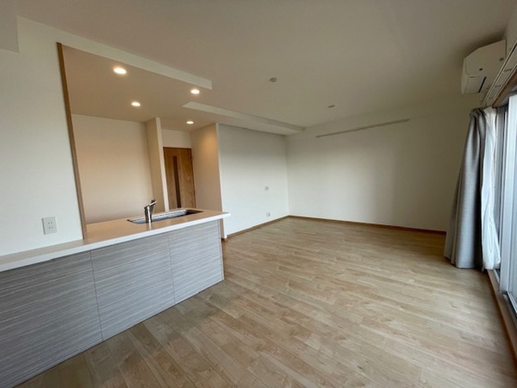 (2/26) 居室・リビング (2/26) 居室・リビング