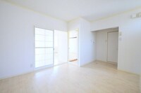 ※他号室の写真です