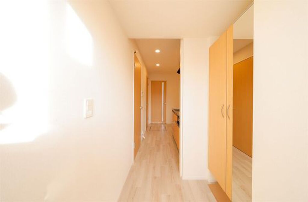 (7/15) 玄関 (7/15) 玄関