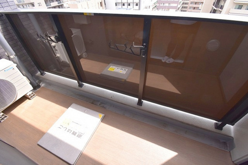 (12/20) バルコニー (12/20) バルコニー