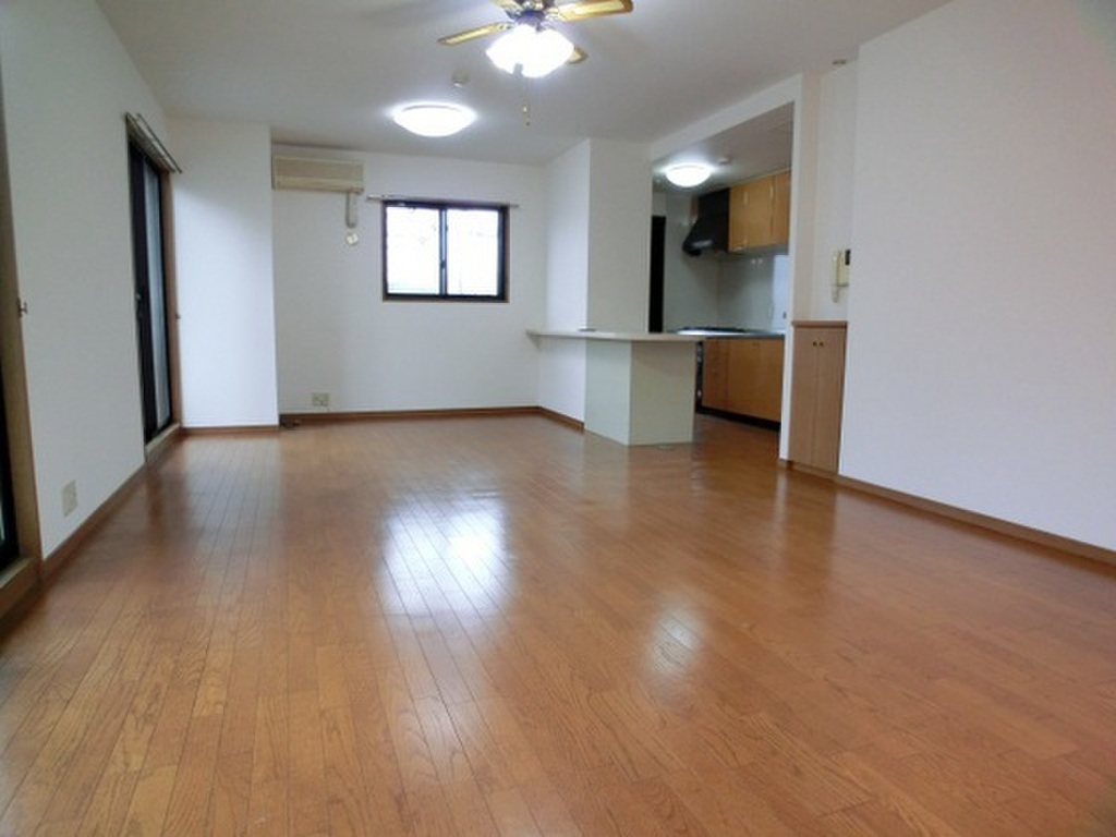 (2/14) 居室・リビング