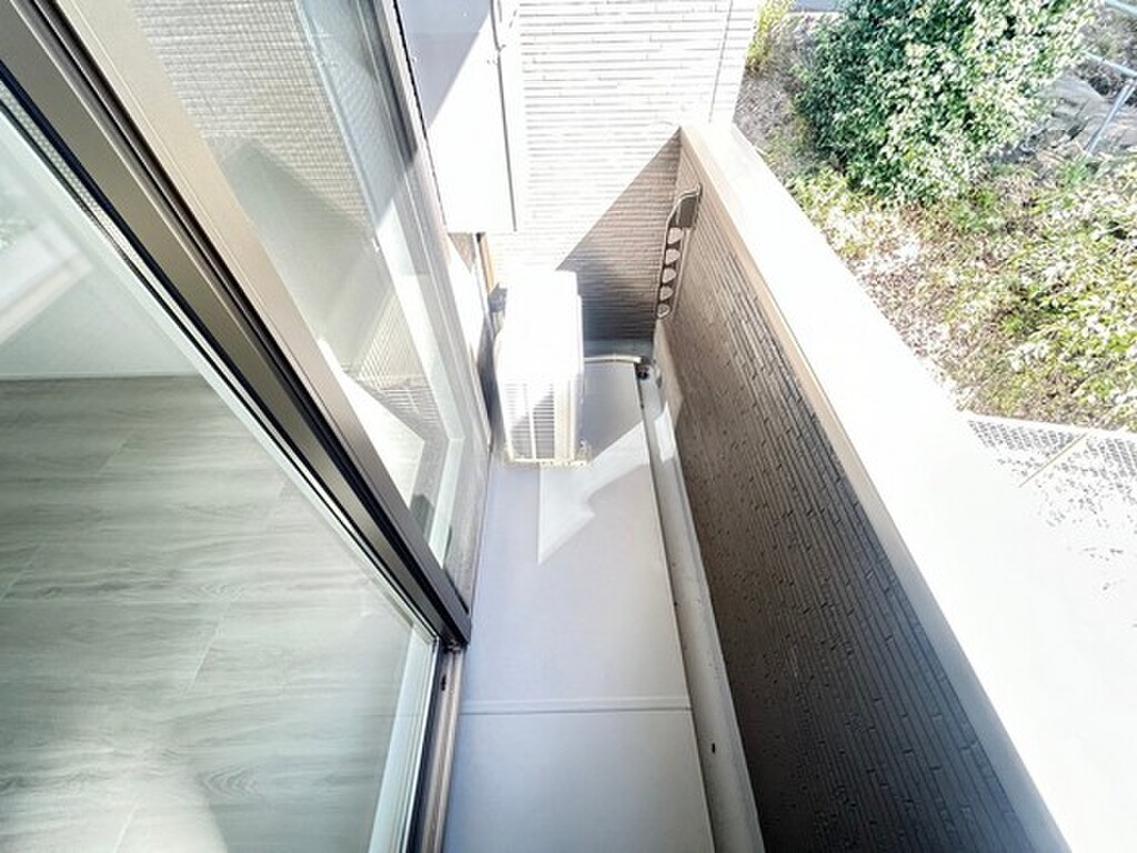 (10/23) バルコニー