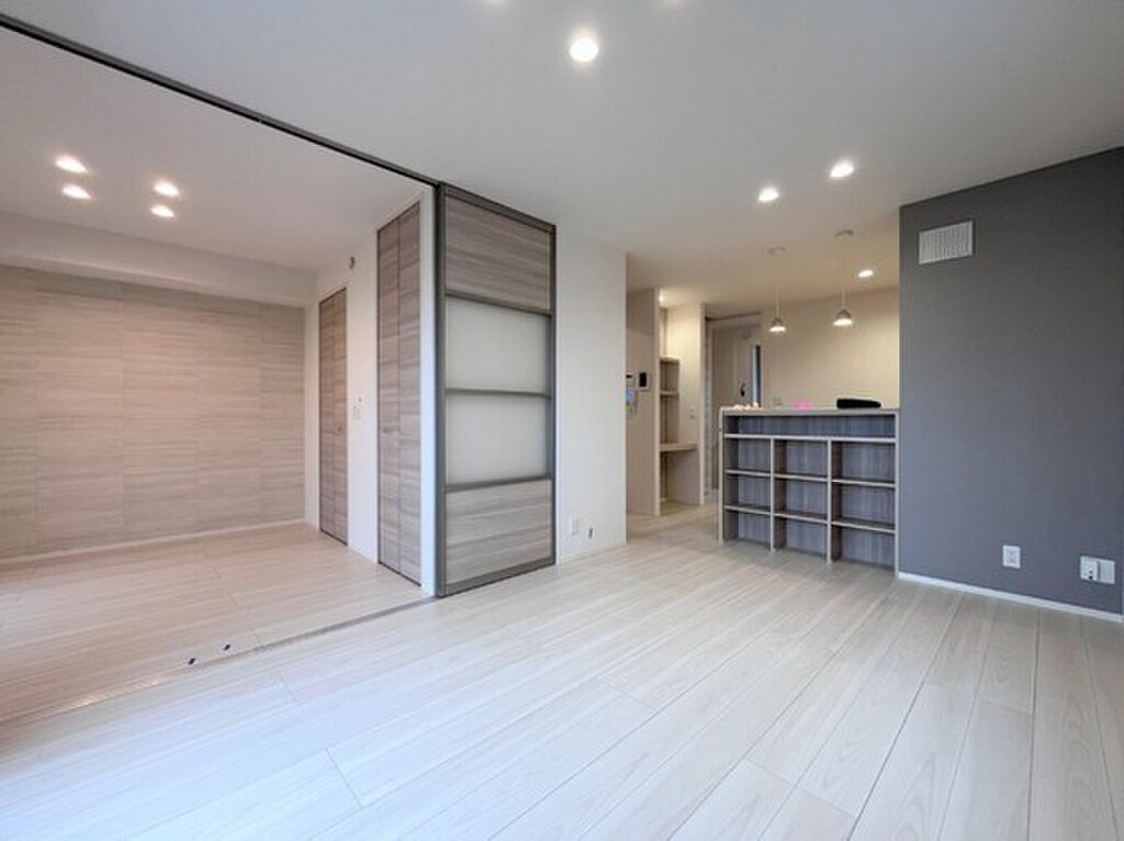 (2/25) 居室・リビング (2/25) 居室・リビング