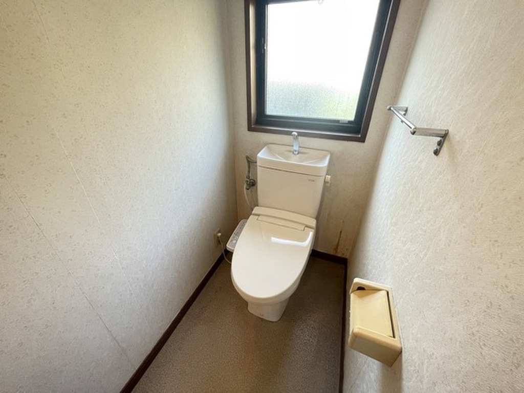 (5/21) トイレ (5/21) トイレ