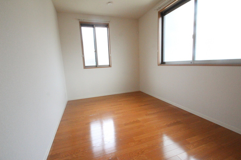 (13/20) ※別部屋の写真です